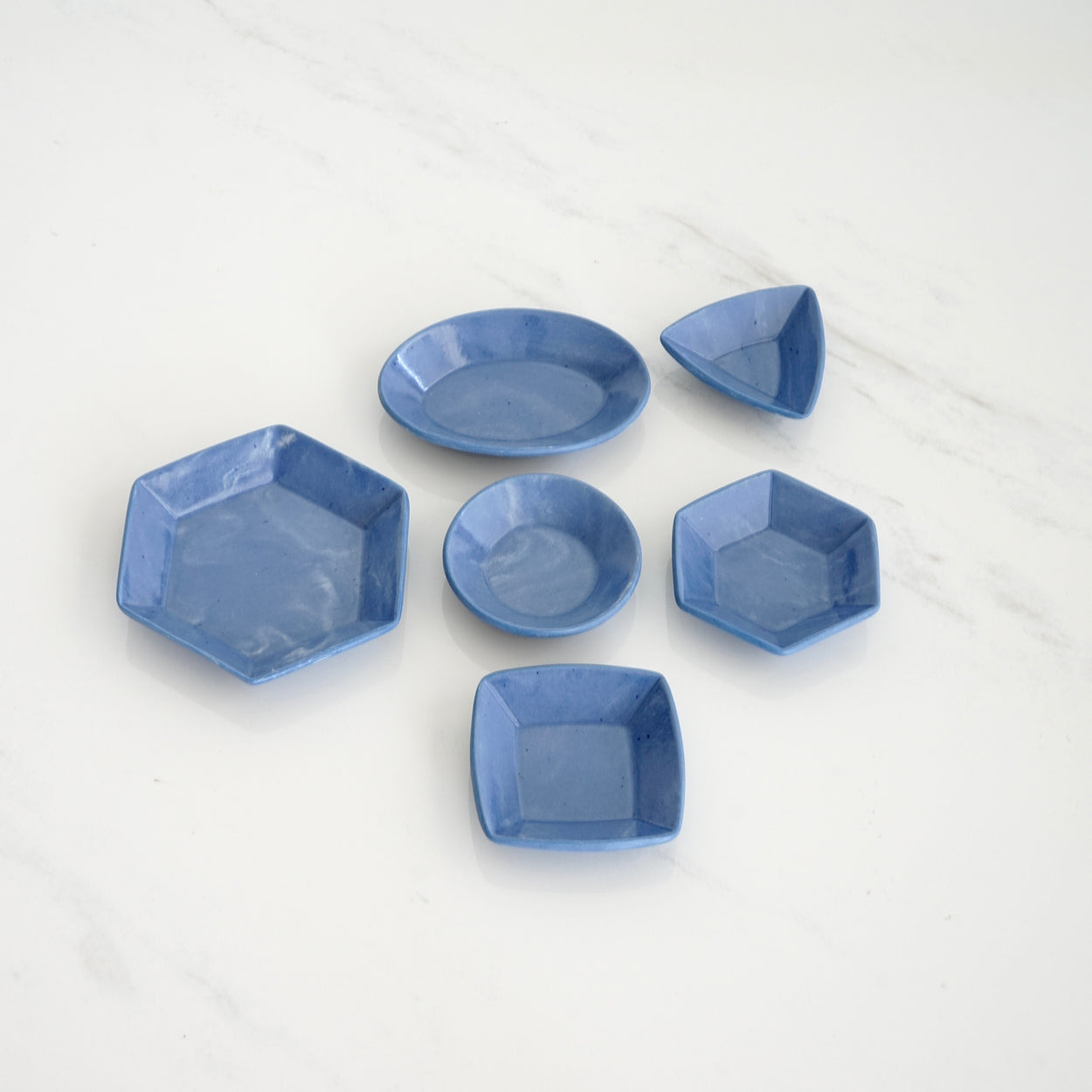 INDIGO MARBLE OCTAGON SEDER SET